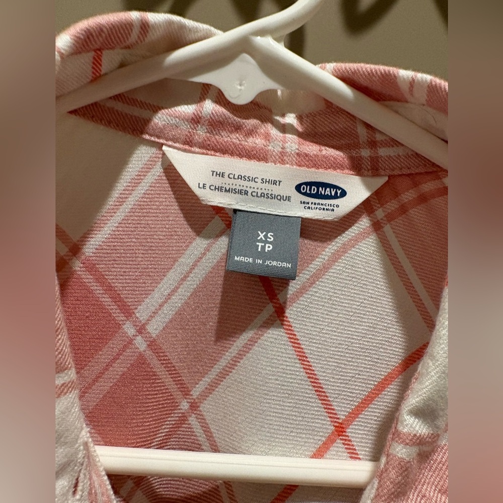 Old Navy Pink and White Plaid Shirt - Picture 4 of 4